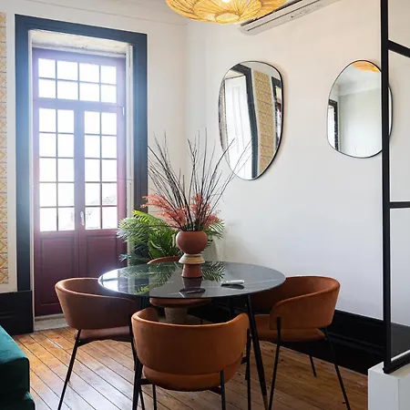 Apartment Amazing Family Flat In Center Porto